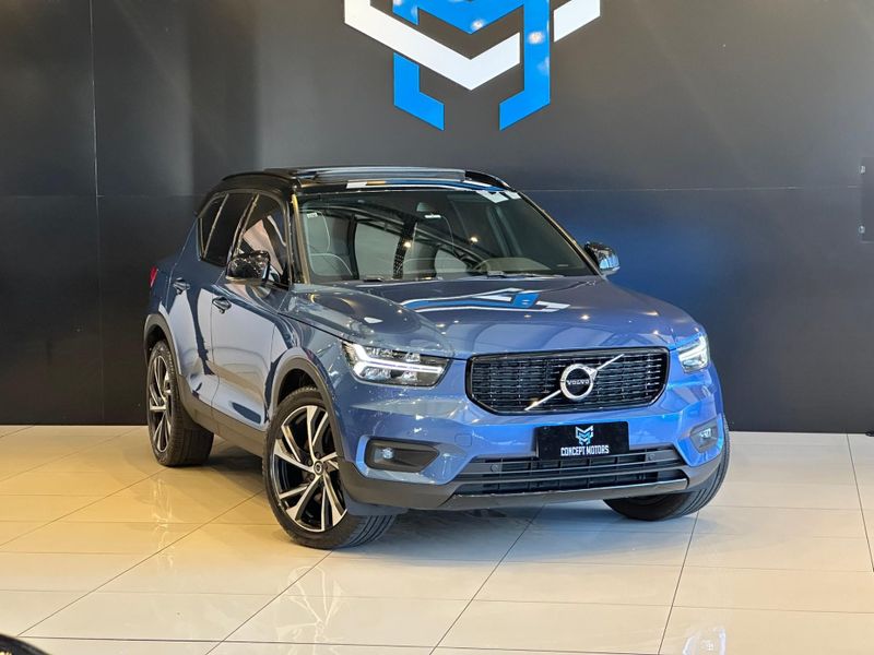 Volvo XC40 T-5 R-DESIGN 1.5 FWD (HÃ­brido) 2021/2021 CONCEPT MOTORS PASSO FUNDO / Carros no Vale