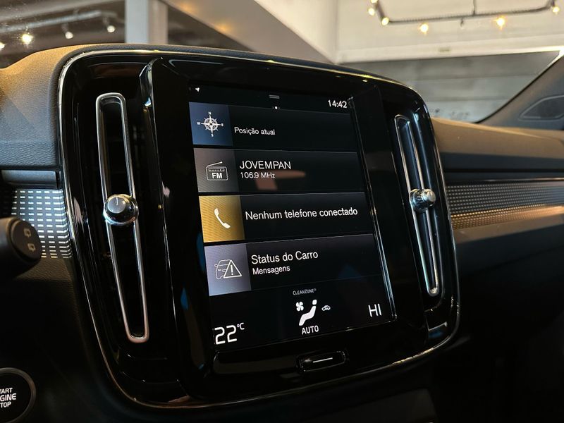 Volvo XC40 T-5 R-DESIGN 1.5 FWD (HÃ­brido) 2020/2021 CONCEPT MOTORS PASSO FUNDO / Carros no Vale