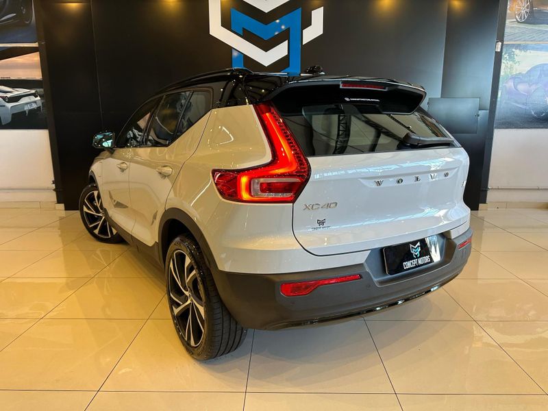 Volvo XC40 T-5 R-DESIGN 1.5 FWD (HÃ­brido) 2020/2021 CONCEPT MOTORS PASSO FUNDO / Carros no Vale