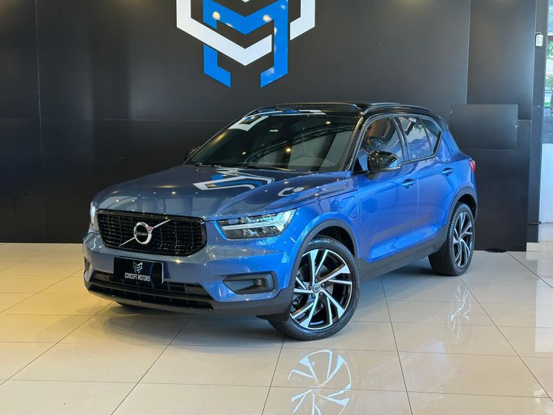 Volvo XC40 T-5 R-DESIGN 1.5 FWD (HÃ­brido) 2021/2021 CONCEPT MOTORS PASSO FUNDO / Carros no Vale