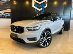 Volvo XC40 T-5 R-DESIGN 1.5 FWD (HÃ­brido) 2020/2021 CONCEPT MOTORS PASSO FUNDO / Carros no Vale