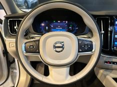 Volvo XC60 T-8 INSC EXPRESS 2.0 (HÃ­brido) 2021/2022 CONCEPT MOTORS PASSO FUNDO / Carros no Vale