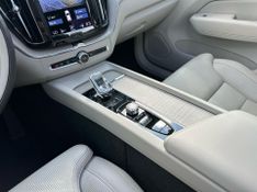 Volvo XC60 T-8 INSCRIPTION 2.0 (HÃ­brido) 2021/2021 CONCEPT MOTORS PASSO FUNDO / Carros no Vale