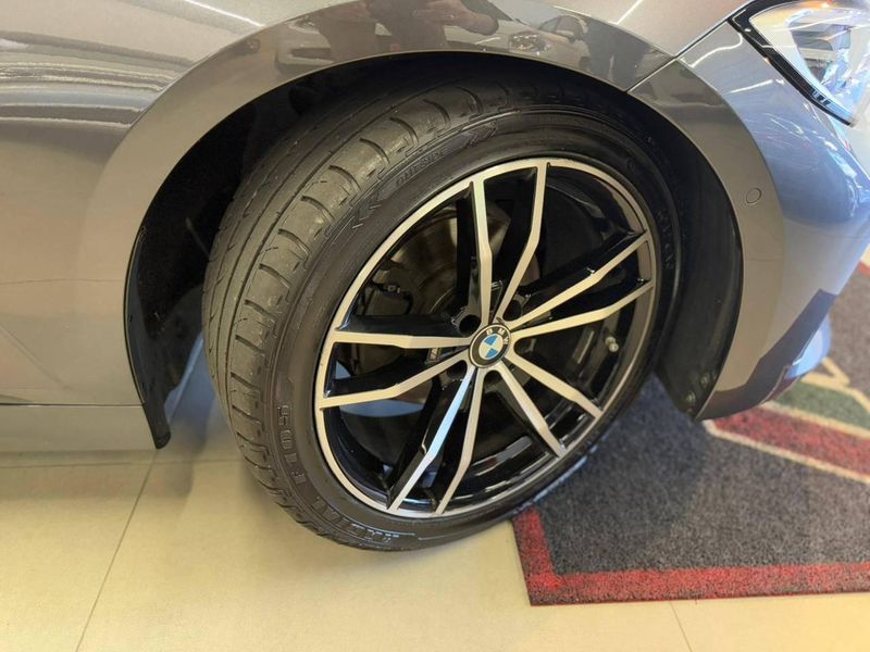 BMW 320i Sport Turbo 2.0 2019/2020 ENZO MULTIMARCAS CAXIAS DO SUL / Carros no Vale