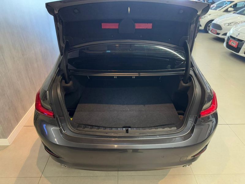 BMW 320i Sport Turbo 2.0 2019/2020 ENZO MULTIMARCAS CAXIAS DO SUL / Carros no Vale