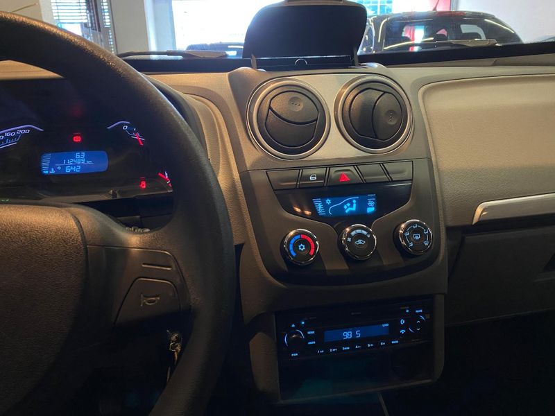 Chevrolet Agile / LTZ 2012/2013 ENZO MULTIMARCAS CAXIAS DO SUL / Carros no Vale