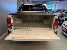 Toyota Hilux / CDSRVA4FD 2016/2016 ENZO MULTIMARCAS CAXIAS DO SUL / Carros no Vale