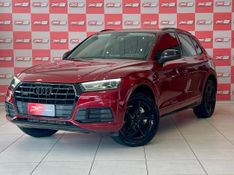 Audi Q5 Ambiente 2.0 TFSI Quattro S Tronic 2017/2018 PC VEÍCULOS SANTA CRUZ DO SUL / Carros no Vale