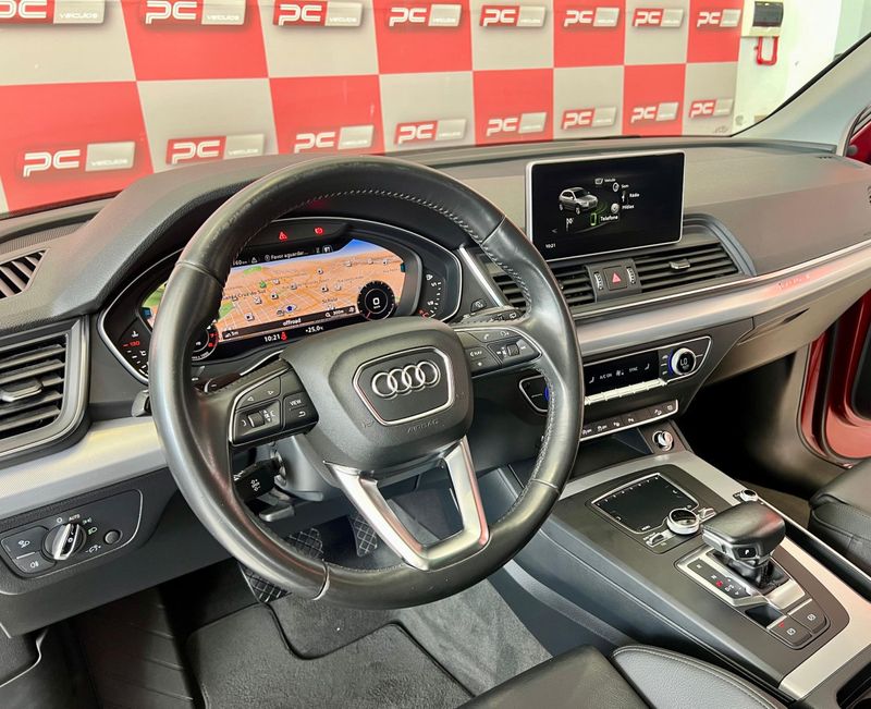 Audi Q5 Ambiente 2.0 TFSI Quattro S Tronic 2017/2018 PC VEÍCULOS SANTA CRUZ DO SUL / Carros no Vale