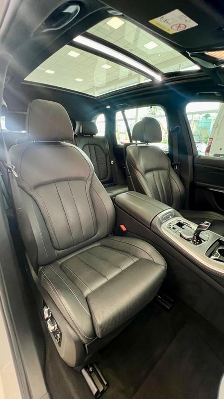 BMW X5 XDRIVE 30d M Sport 3.0 265cv Dies 2019/2020 PC VEÍCULOS SANTA CRUZ DO SUL / Carros no Vale