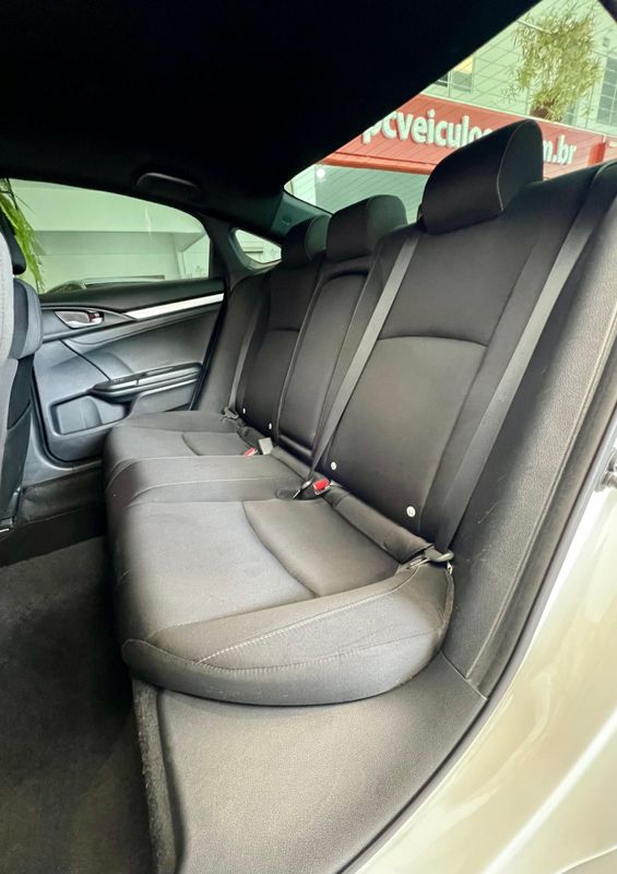 Honda Civic Sedan SPORT 2.0 16V 2021/2021 PC VEÍCULOS SANTA CRUZ DO SUL / Carros no Vale