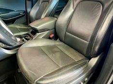 Hyundai Santa Fe/GLS 3.3 V6 4X4 Tiptronic 2015/2016 PC VEÍCULOS SANTA CRUZ DO SUL / Carros no Vale