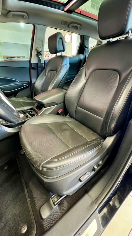 Hyundai Santa Fe/GLS 3.3 V6 4X4 Tiptronic 2015/2016 PC VEÍCULOS SANTA CRUZ DO SUL / Carros no Vale