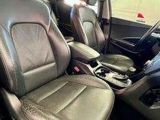 Hyundai Santa Fe/GLS 3.3 V6 4X4 Tiptronic 2015/2016 PC VEÍCULOS SANTA CRUZ DO SUL / Carros no Vale