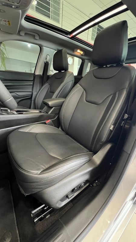 Jeep COMPASS S 1.3 TB 4XE (Híbrido) 2022/2022 PC VEÍCULOS SANTA CRUZ DO SUL / Carros no Vale