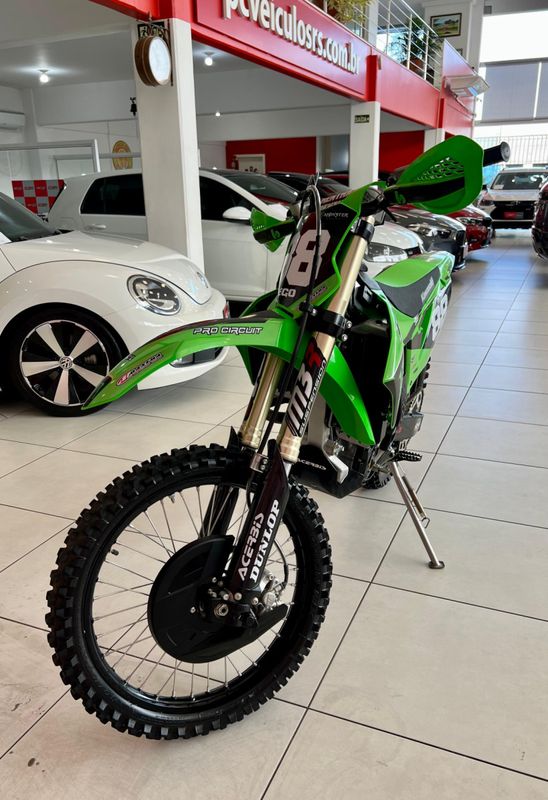 KAWASAKI KX 250/ 250 F 2023/2023 PC VEÍCULOS SANTA CRUZ DO SUL / Carros no Vale