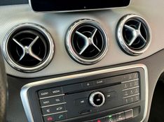 Mercedes-Benz GLA 200 Advance 1.6/ TB 16V 2017/2017 PC VEÍCULOS SANTA CRUZ DO SUL / Carros no Vale