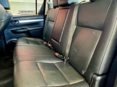Toyota Hilux CD SRX 4×4 2.8 TDI 16V 2017/2017 PC VEÍCULOS SANTA CRUZ DO SUL / Carros no Vale