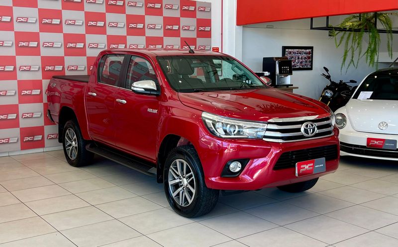 Toyota Hilux CD SRX 4×4 2.8 TDI 16V 2017/2017 PC VEÍCULOS SANTA CRUZ DO SUL / Carros no Vale