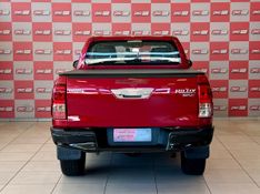 Toyota Hilux CD SRX 4×4 2.8 TDI 16V 2017/2017 PC VEÍCULOS SANTA CRUZ DO SUL / Carros no Vale