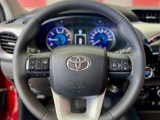Toyota Hilux CD SRX 4×4 2.8 TDI 16V 2017/2017 PC VEÍCULOS SANTA CRUZ DO SUL / Carros no Vale