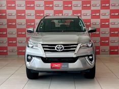 Toyota Hilux SW4 SRX 4×4 2.8 TDI 16V Dies 2019/2020 PC VEÍCULOS SANTA CRUZ DO SUL / Carros no Vale