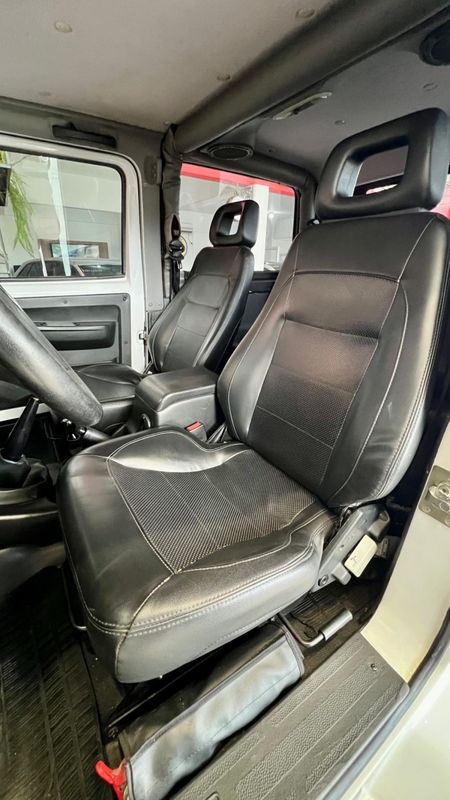 Troller T-4 4×4 3.0 TB Int Cap Rígida 2010/2010 PC VEÍCULOS SANTA CRUZ DO SUL / Carros no Vale