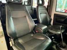 Troller T-4 4×4 3.0 TB Int Cap Rígida 2010/2010 PC VEÍCULOS SANTA CRUZ DO SUL / Carros no Vale