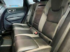 Volvo XC 60 T-8 HÍBRIDO R-DESIGN 2.0 2019/2020 PC VEÍCULOS SANTA CRUZ DO SUL / Carros no Vale