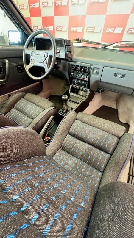 VOLKSWAGEN Gol GTi 2.0 1989/1989 PC VEÍCULOS SANTA CRUZ DO SUL / Carros no Vale