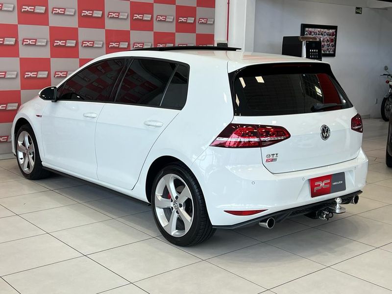 VOLKSWAGEN Golf GTi 2.0 TSI 220cv 2016/2016 PC VEÍCULOS SANTA CRUZ DO SUL / Carros no Vale