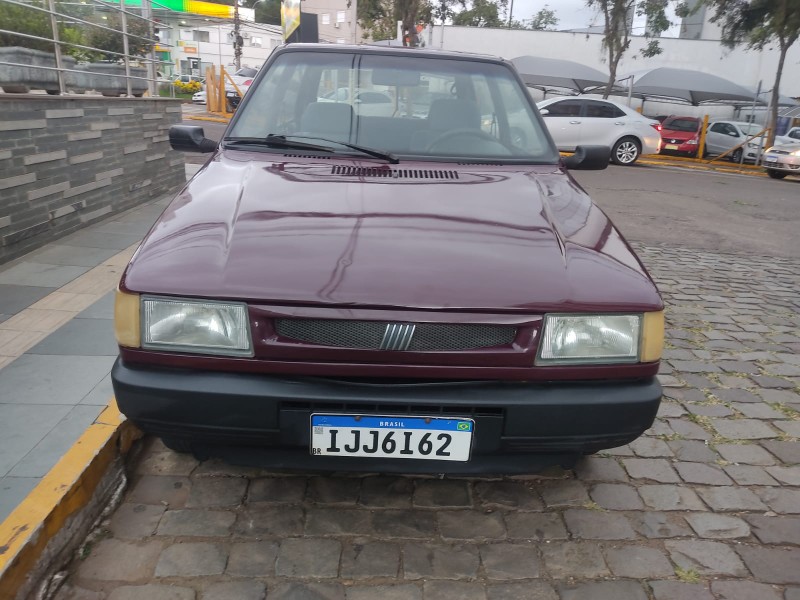 FIAT UNO MILLE EX 1.0 2000/2000 ALTERNATIVA VEÍCULOS LAJEADO / Carros no Vale