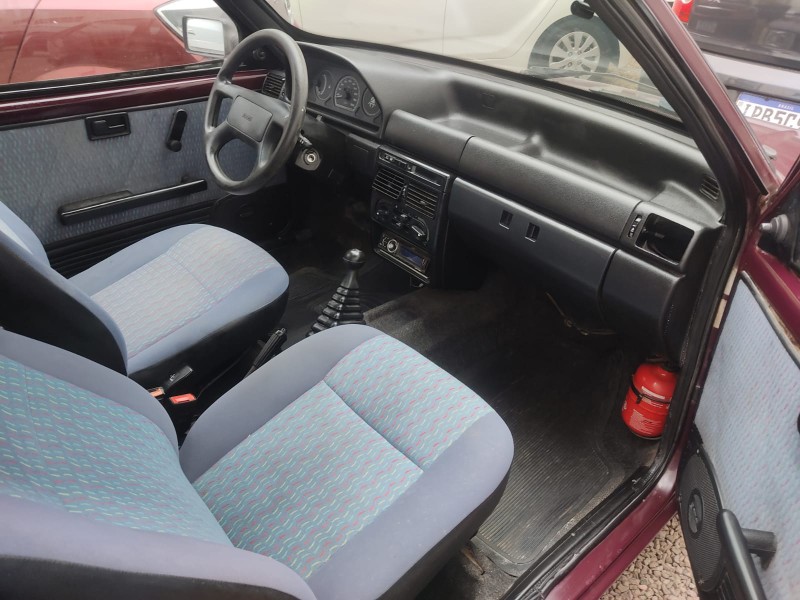 FIAT UNO MILLE EX 1.0 2000/2000 ALTERNATIVA VEÍCULOS LAJEADO / Carros no Vale