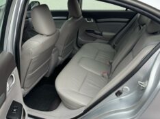 HONDA CIVIC SEDAN EXS /2013 IDEAL VEÍCULOS LAJEADO / Carros no Vale