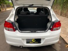 CHEVROLET ONIX 1.0 JOY 2017/2018 ESTAÇÃO DO CARRO ESTRELA / Carros no Vale