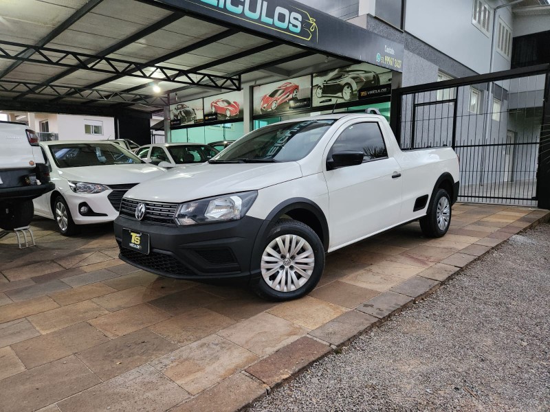 VOLKSWAGEN SAVEIRO ROBUST 1.6 8V CS 2021/2022 TS VEÍCULOS ANTA GORDA / Carros no Vale