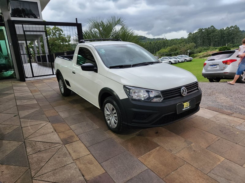 VOLKSWAGEN SAVEIRO ROBUST 1.6 8V CS 2021/2022 TS VEÍCULOS ANTA GORDA / Carros no Vale