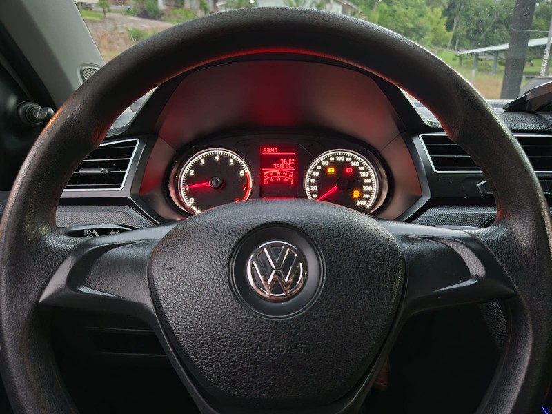VOLKSWAGEN SAVEIRO ROBUST 1.6 8V CS 2021/2022 TS VEÍCULOS ANTA GORDA / Carros no Vale