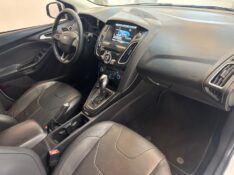 FORD FOCUS TITA/TITA PLUS 2.0 2016/2016 LUCAS AUTOMÓVEIS BOM RETIRO DO SUL / Carros no Vale