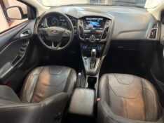 FORD FOCUS TITA/TITA PLUS 2.0 2016/2016 LUCAS AUTOMÓVEIS BOM RETIRO DO SUL / Carros no Vale