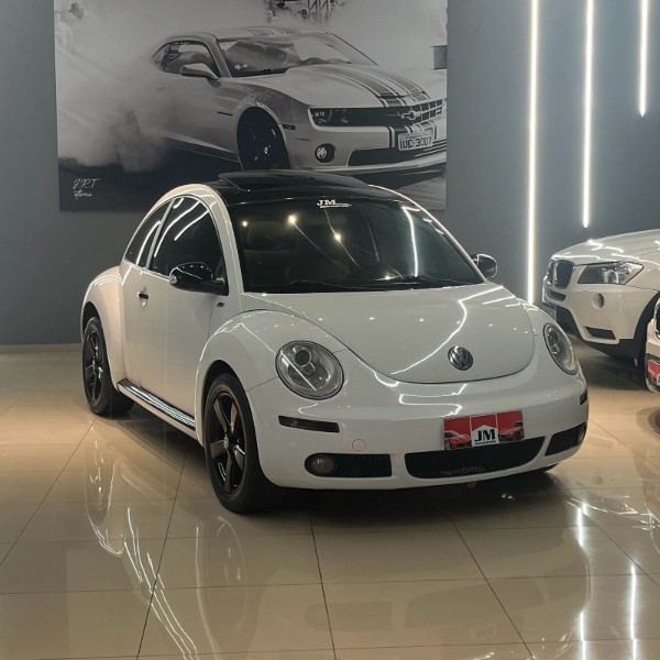 VOLKSWAGEN NEW BEETLE 2.0 MI 8V 2010/2010 JM AUTOMÓVEIS VENÂNCIO AIRES / Carros no Vale