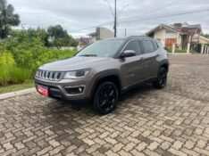 JEEP COMPASS 2.0 LONGITUDE 4X4 2021/2021 ELY AUTOMÓVEIS LAJEADO / Carros no Vale