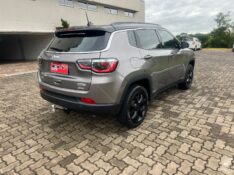 JEEP COMPASS 2.0 LONGITUDE 4X4 2021/2021 ELY AUTOMÓVEIS LAJEADO / Carros no Vale
