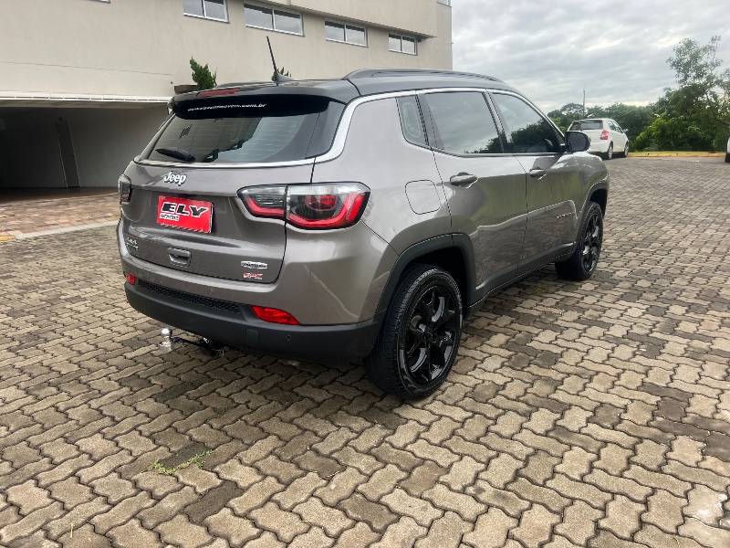 JEEP COMPASS 2.0 LONGITUDE 4X4 2021/2021 ELY AUTOMÓVEIS LAJEADO / Carros no Vale