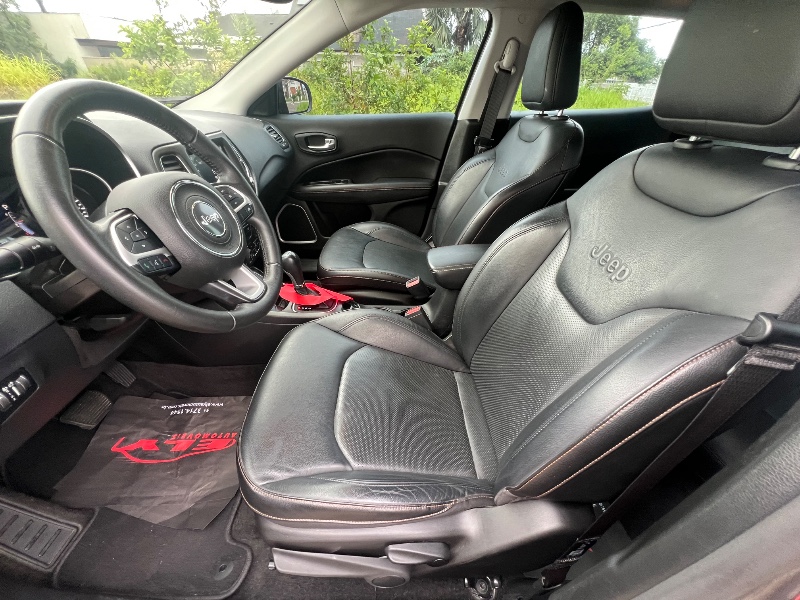 JEEP COMPASS 2.0 LONGITUDE 4X4 2021/2021 ELY AUTOMÓVEIS LAJEADO / Carros no Vale