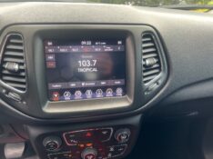 JEEP COMPASS 2.0 LONGITUDE 4X4 2021/2021 ELY AUTOMÓVEIS LAJEADO / Carros no Vale
