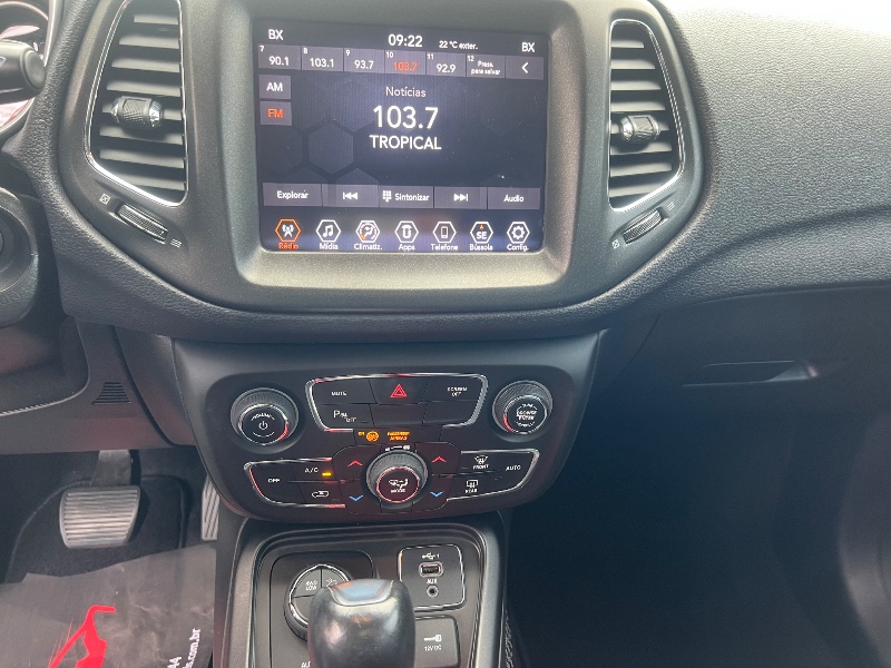 JEEP COMPASS 2.0 LONGITUDE 4X4 2021/2021 ELY AUTOMÓVEIS LAJEADO / Carros no Vale