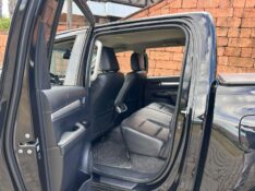 TOYOTA HILUX 2.8 D-4D TURBO DIESEL CD SRV 4X4 AUTOMÁTICO 2022/2022 LS MULTIMARCAS VENÂNCIO AIRES / Carros no Vale
