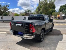 TOYOTA HILUX 2.8 D-4D TURBO DIESEL CD SRV 4X4 AUTOMÁTICO 2022/2022 LS MULTIMARCAS VENÂNCIO AIRES / Carros no Vale