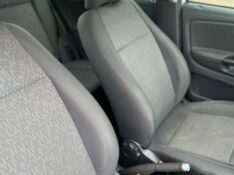 VOLKSWAGEN FOX 1.6 IMOTION TOTAL /2014 NEURI VEÍCULOS LAJEADO / Carros no Vale